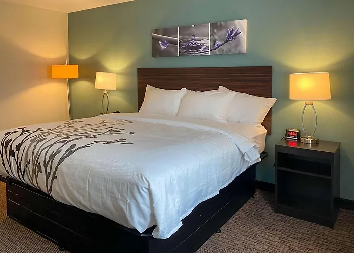 Sleep Inn Greensboro - Coliseum Area