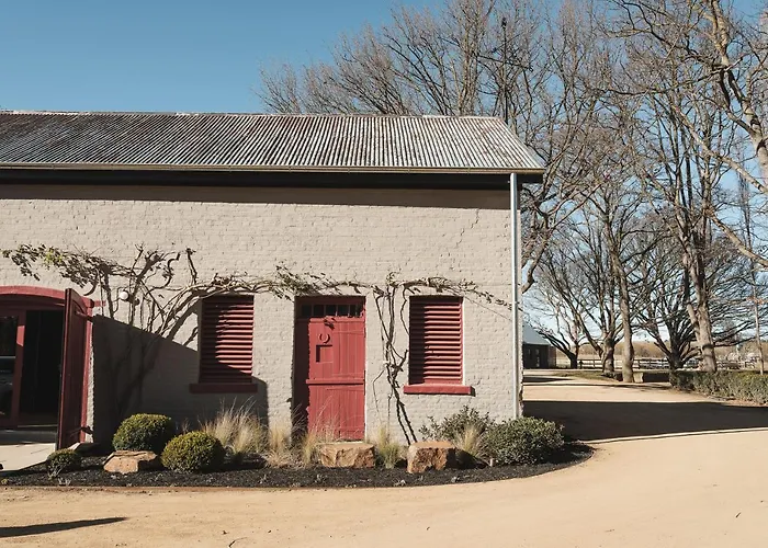 Mona Farm