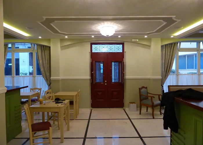 Hotel Tsarsi