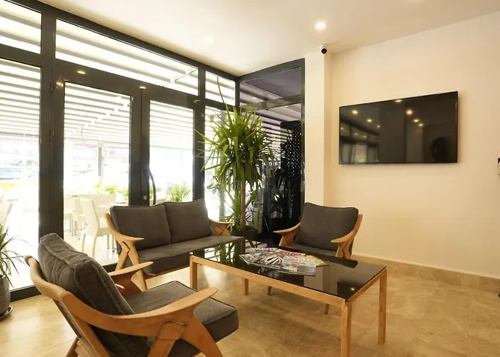 Alesta Seaside Residence