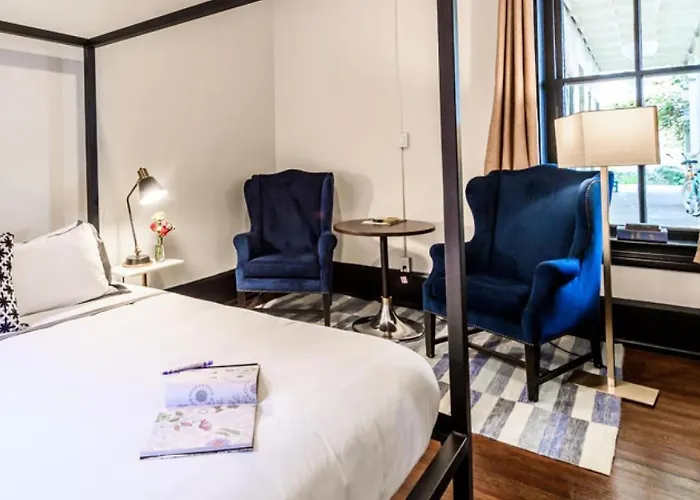 Hotel Giles