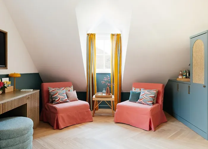 Villa Alma - A Lakeside Boutique Hotel