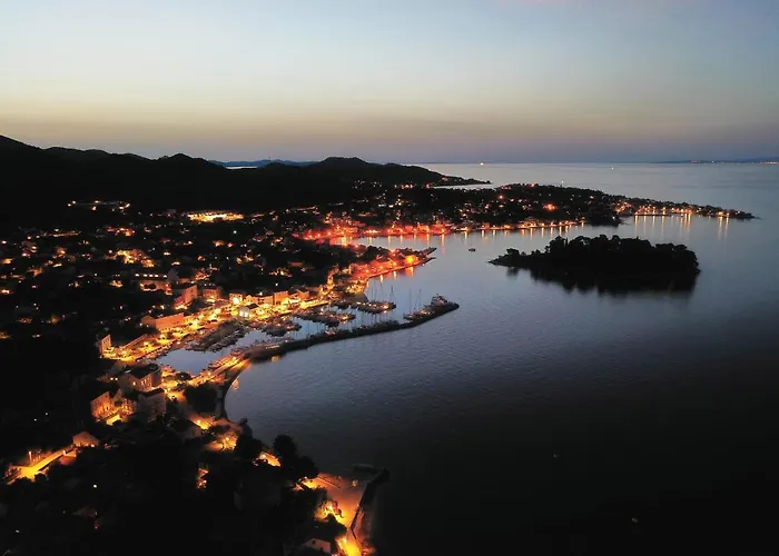Dunatovi Dvori Heritage Hotel