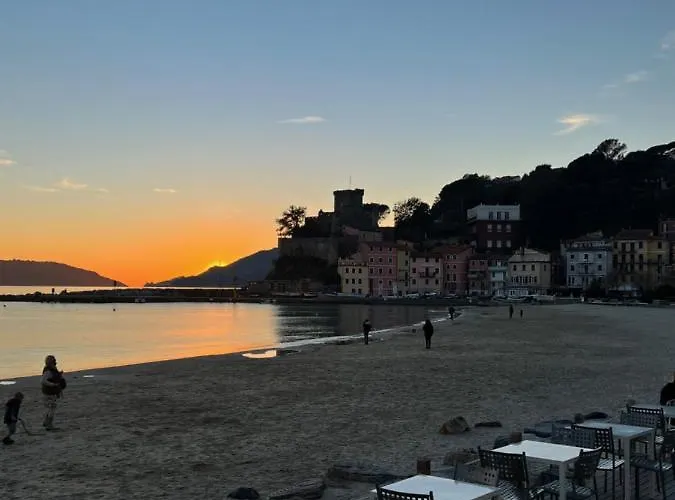 La Torretta A San Terenzo