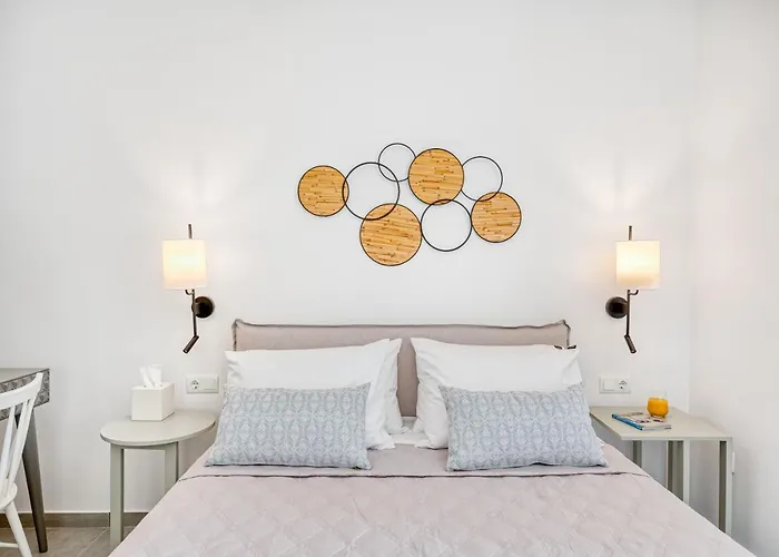 Lumiere Spetses