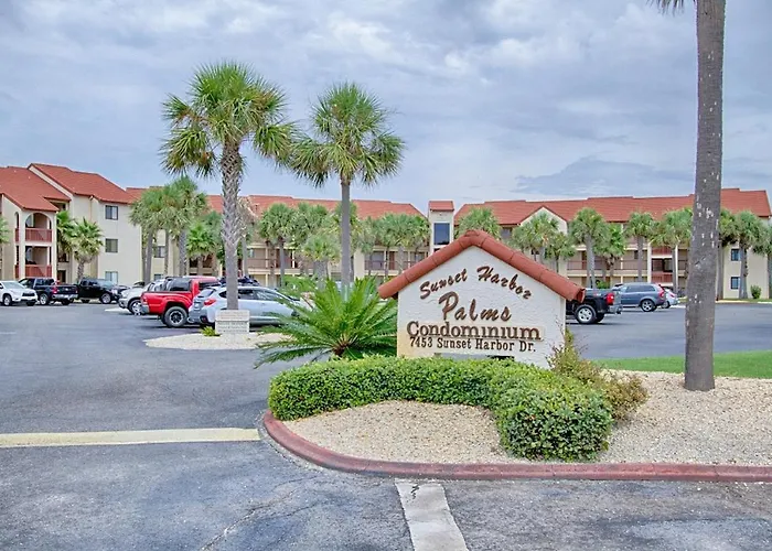 Sunset Harbor Palms 2-108