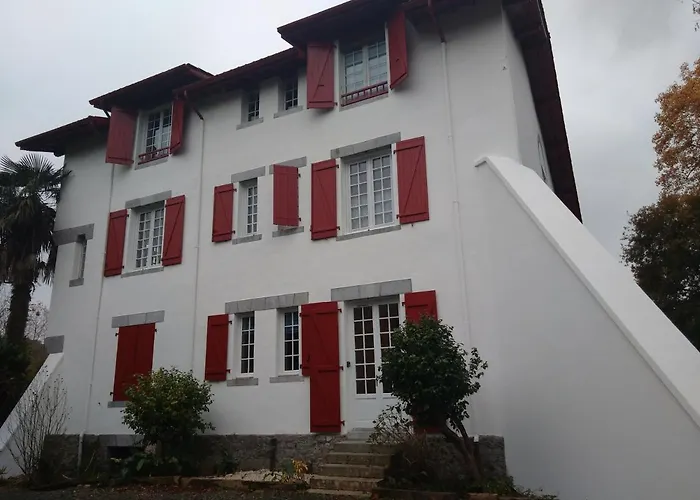 Chambre d'hôtes Larhun Zola Sare