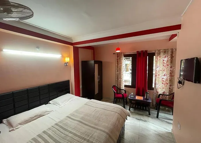 Luxury Yet Affordable Stay