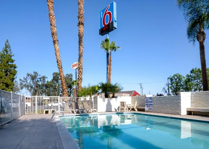 Motel 6-Bakersfield, Ca - South