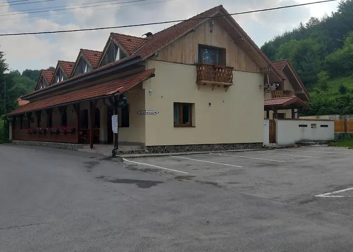 Penzion Pri Studnicke Omastina