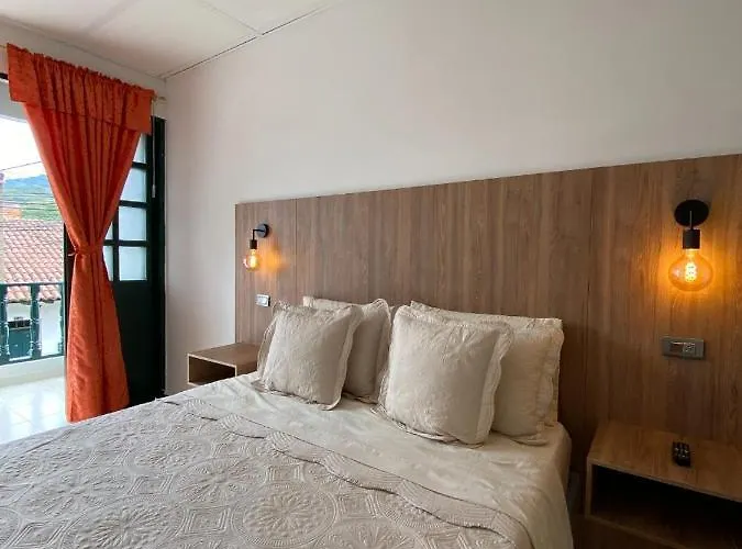 Hotel Paso Realce