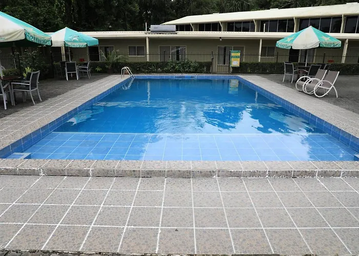 Huon Gulf Hotel