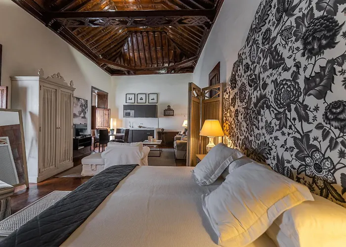 Isla Baja Suites