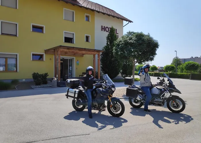B&B Bau Maribor 3-Star