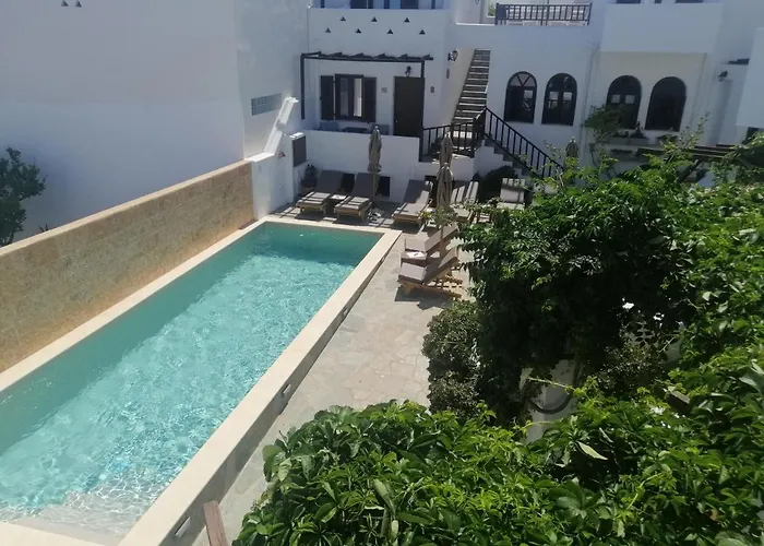 Christina Hotel, Adults Only, Heated Salt Water Pool