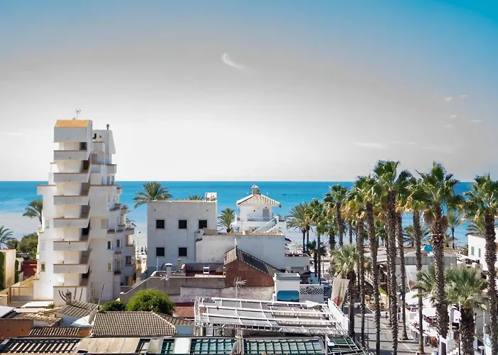 Coral Beach House & Food (Adults Only)