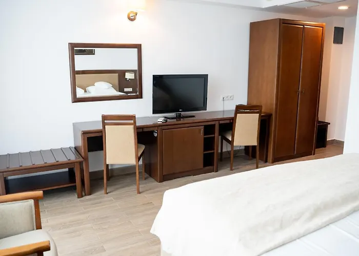 Hotel Mariko Inn