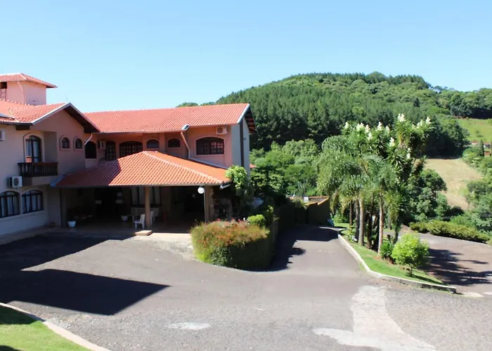 Hotel Colina Verde