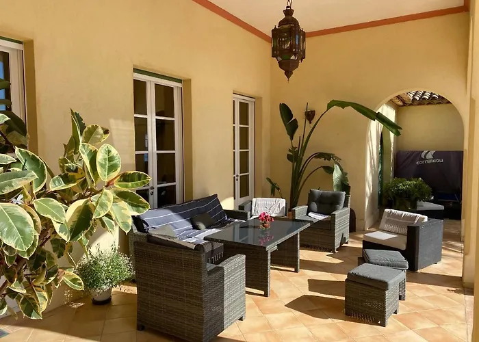 La Mauresque Bed and Breakfast Grimaud