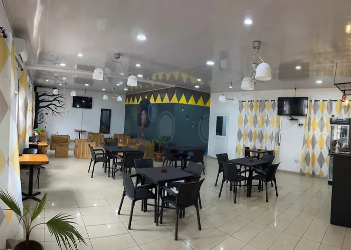 Sky Inn Hotel