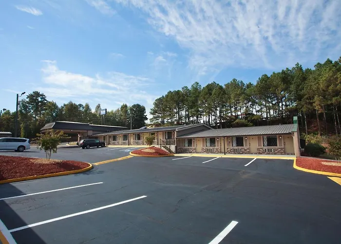 Travelodge By Wyndham Macon West