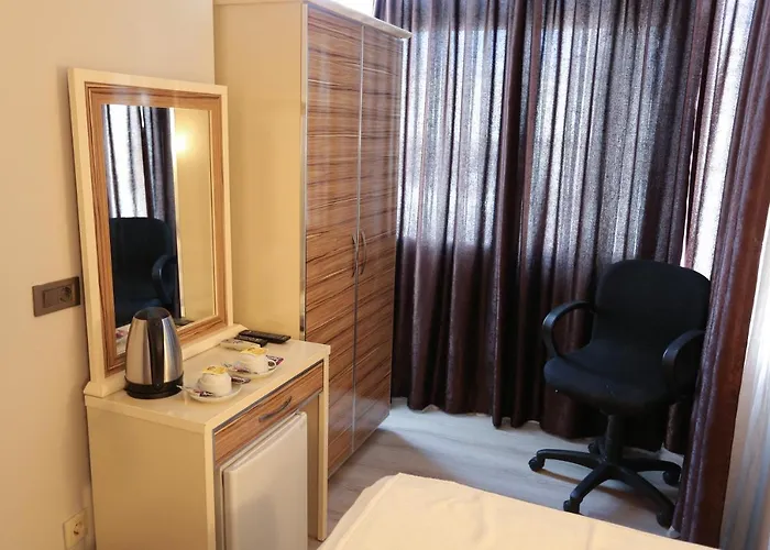 Best Smyrna Hotel