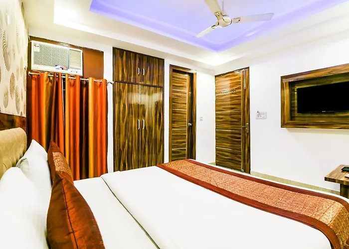 Hotel Pearl - Mahipalpur Delhi Airport