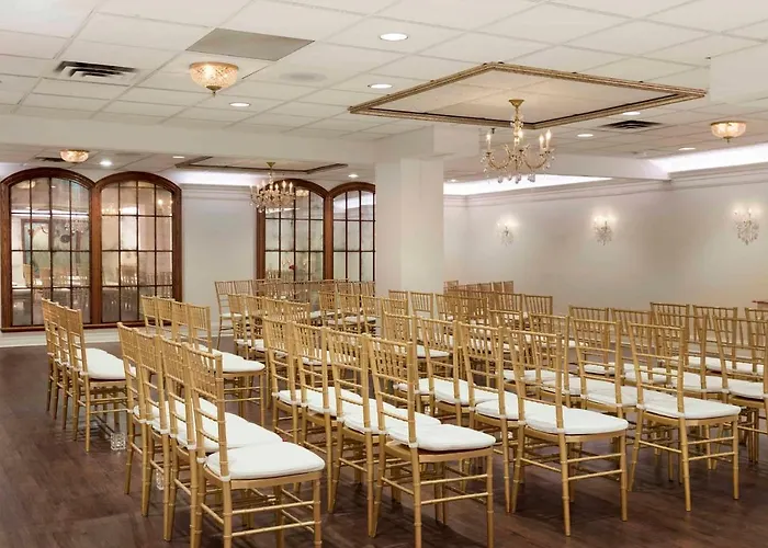 Nicollet Island Inn