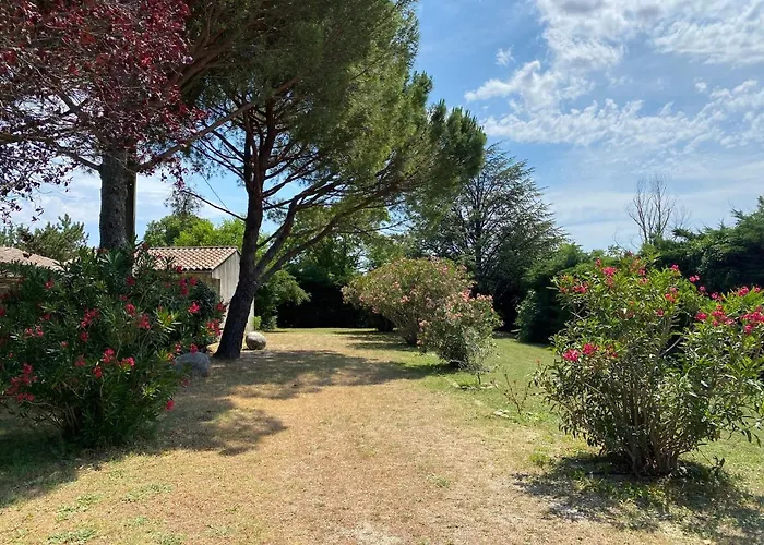 Logis Le Mistral - Montélimar Sud