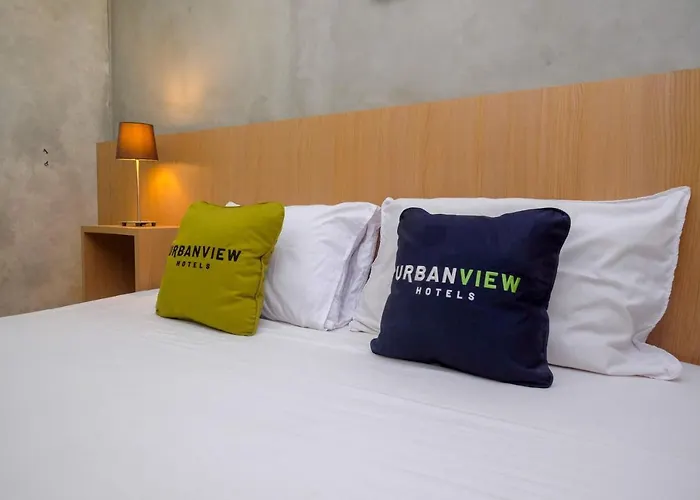 Urbanview Hotel Artamara Tegal