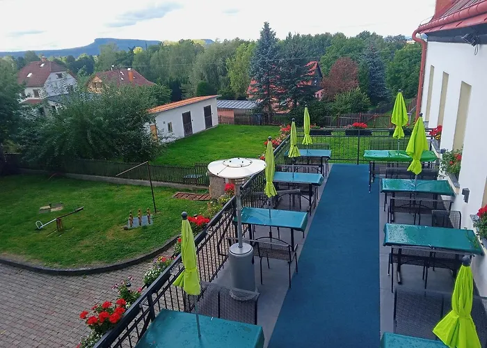 Hotel U Zeleneho Stromu - Zum Gruenen Baum