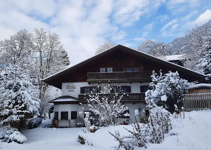 Landhotel Lärchenhügel Oberammergau