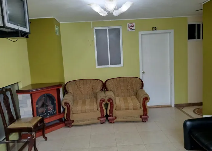 Hostal Puertas Del Sol