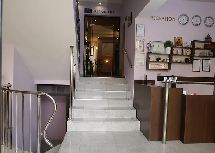 Family Hotel Avramov