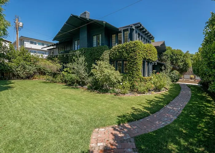 The Venice Beach House