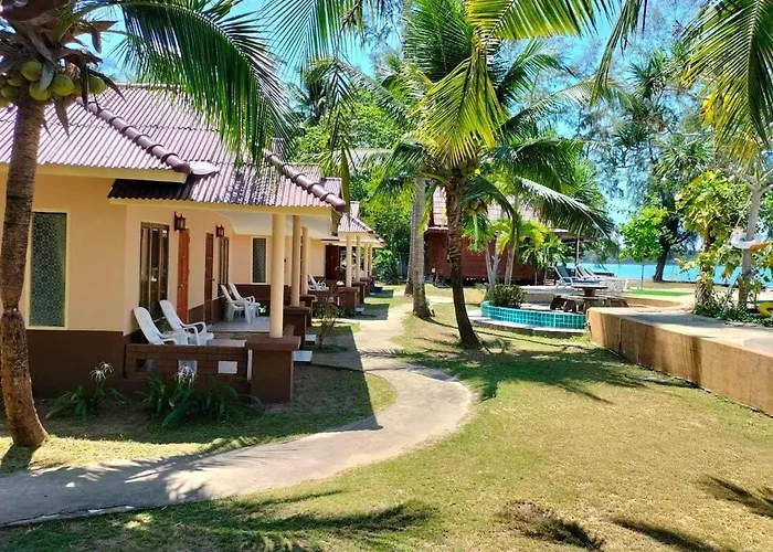 Salatan Resort