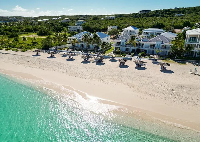 Shoal Bay Villas