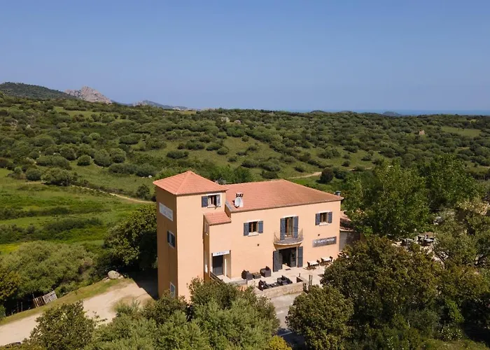 Hôtel - Restaurant U Santu Petru