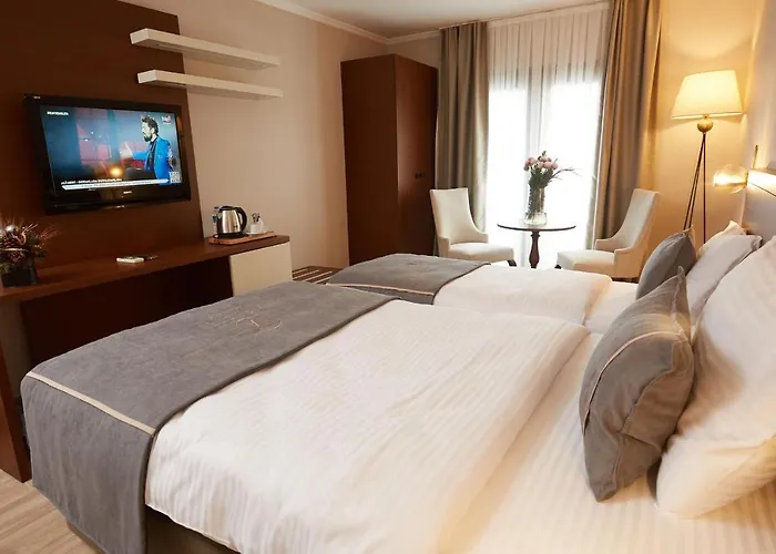 Mira Otel Alsancak