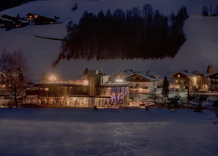 Ski IN Ski OUT Hotel Sonnleiten