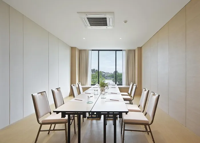 Neera Retreat Hotel