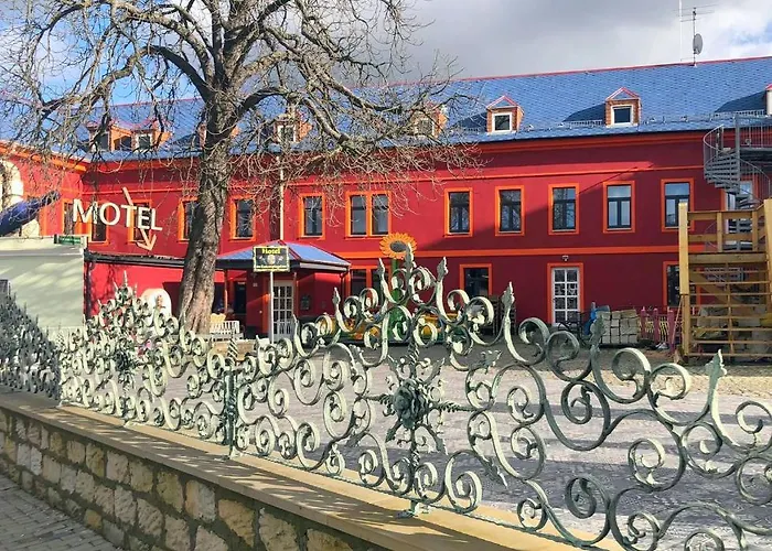 Hotel Eulenspiegel - Das Erlebnishotel In Riesa