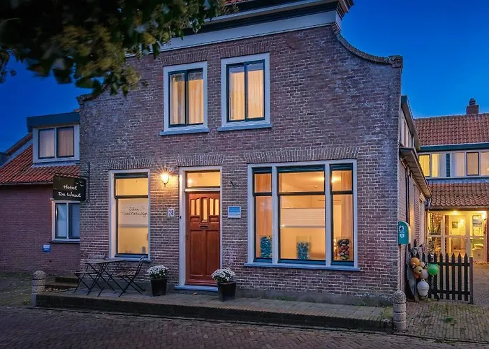Hotel De Waal