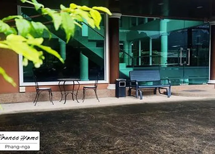 Pranee Home Phang-Nga