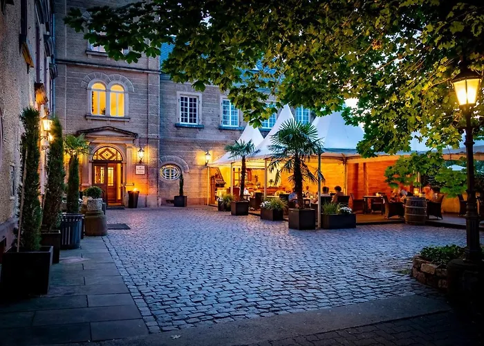 Hotel Schloss Edesheim