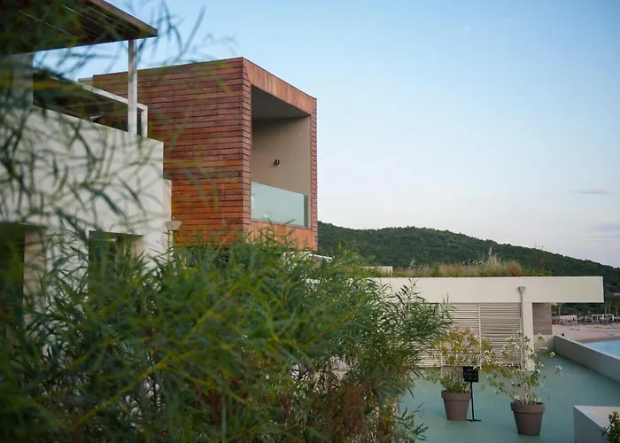 Folie Marine Hotel & Beach Club