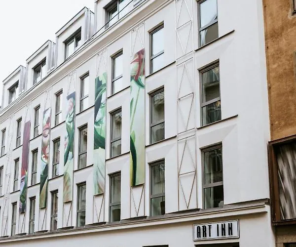 Art-Inn Design Self-Check-In-Hotel
