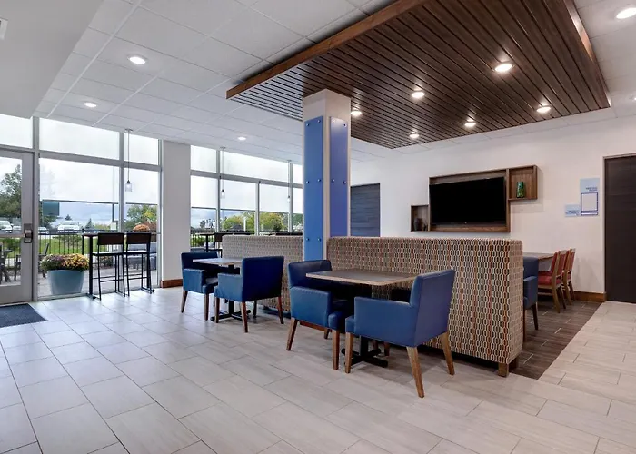 Holiday Inn Express & Suites - Ann Arbor - University South By Ihg