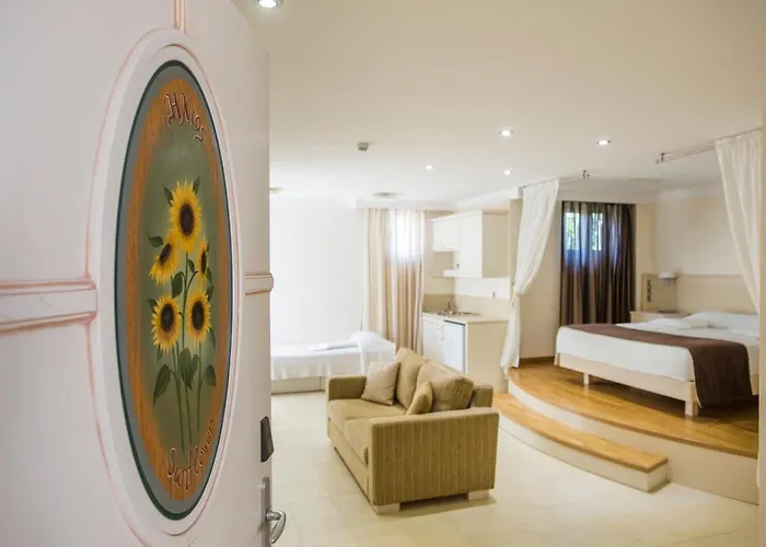 Almiriki Chios Rooms & Apartments