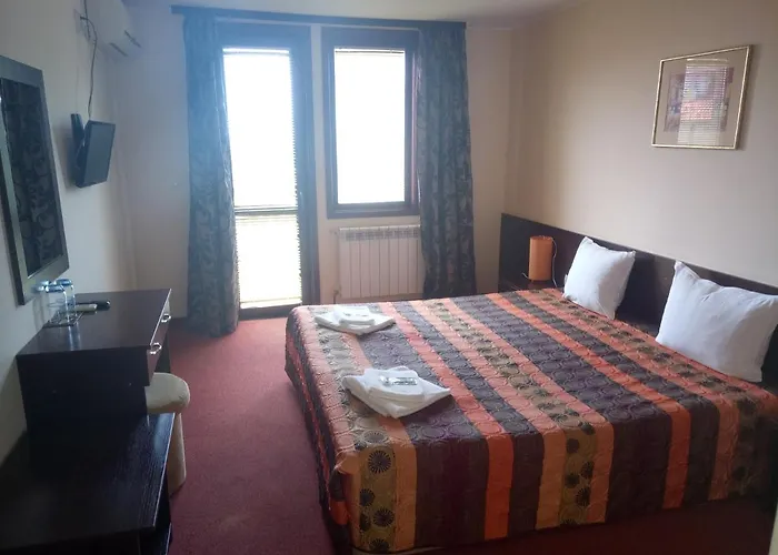 Family hotel Elena